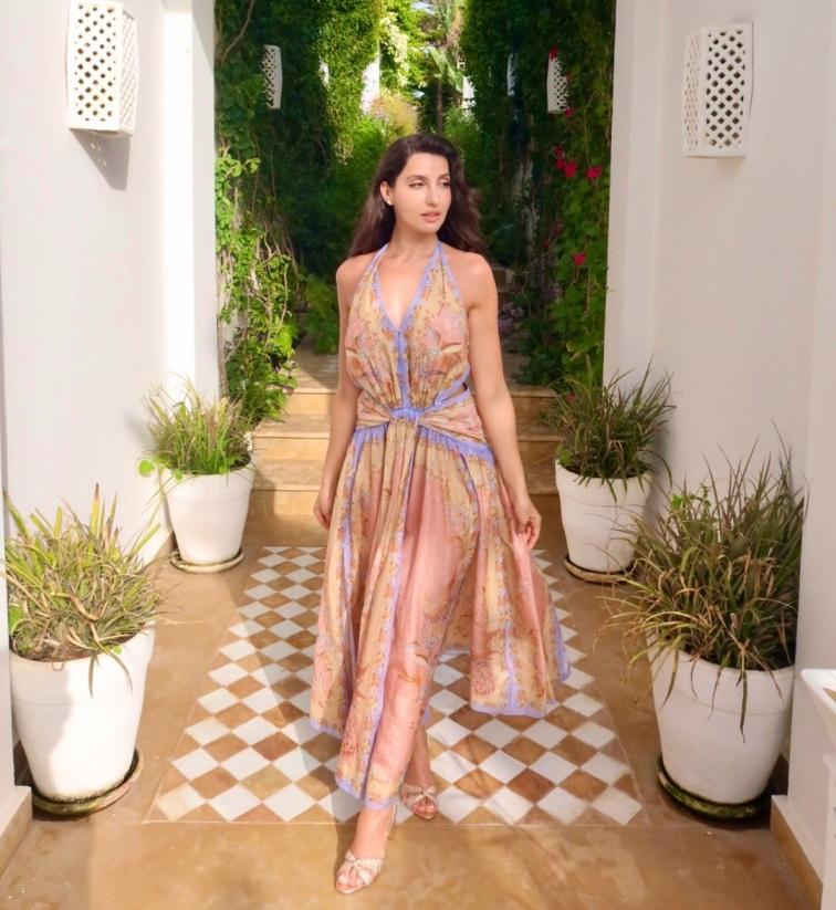 Nora Fatehi Elegant Look