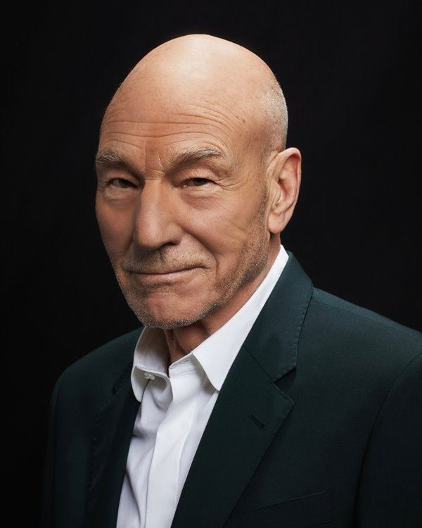 Patrick Stewart का 86 साल की उम्र में निधन, Star Trek के Captain Picard से X-Men के Professor X तक ऐसा रहा सफर 1 Patrick Stewart