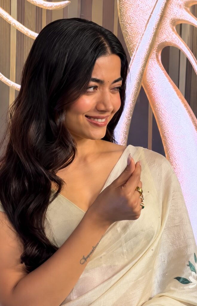 Rashmika Mandanna Finger Heart