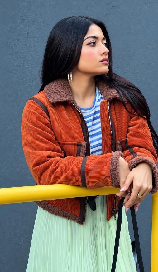 Rashmika Mandanna ने Milan Fashion Week में Onitsuka Tiger SS27 Show में बिखेरा जलवा, Front Row में दिखा International अंदाज 1 Rashmika Mandanna - Milan Fashion Week - Onitsuka Tiger SS27 Show