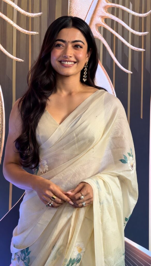 Rashmika Mandanna at IIFA in Saree