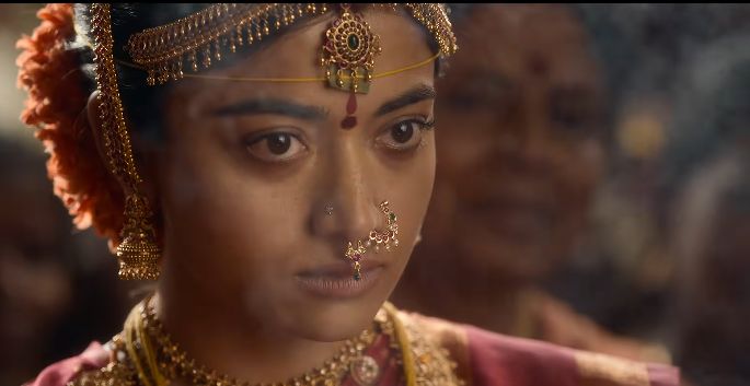 Ranabaali Trailer Out: Vijay Deverakonda बने अंग्रेजों के खिलाफ योद्धा, Rashmika Mandanna भी दिखीं दमदार अंदाज में 3 Rashmika Mandanna in Ranabaali