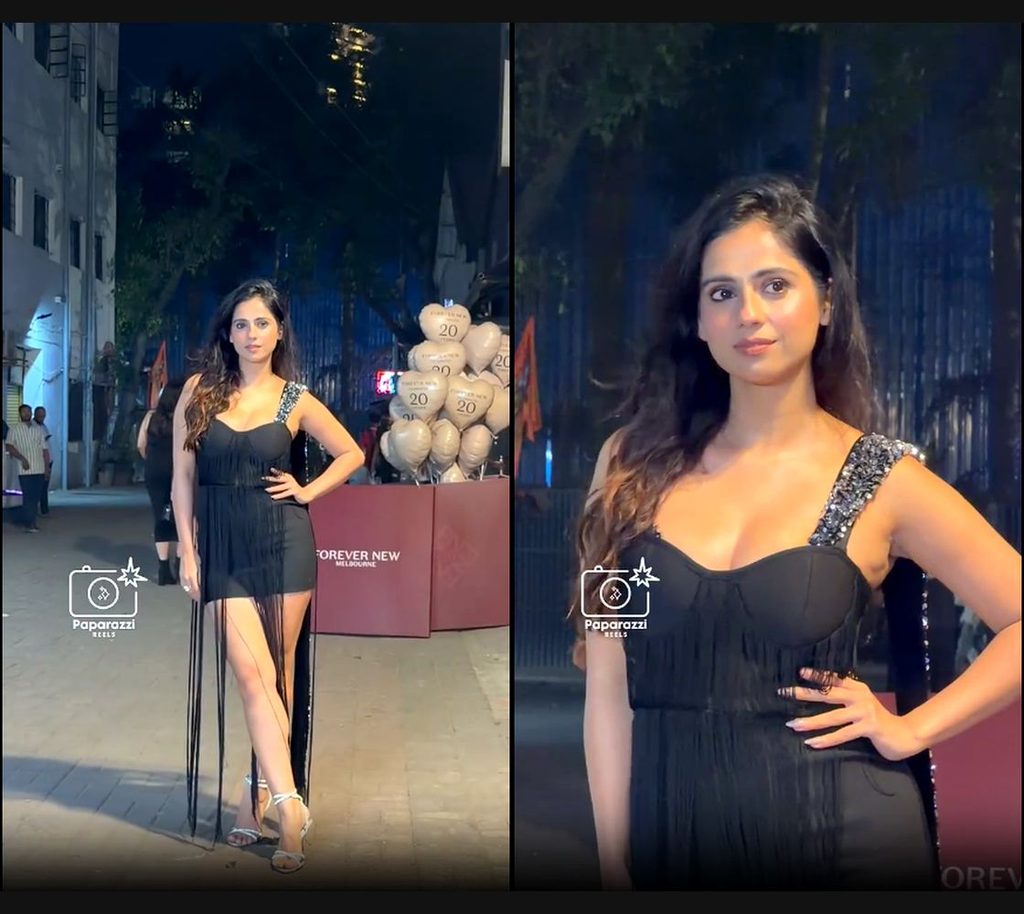 Rose Sardana Paparazzi Look