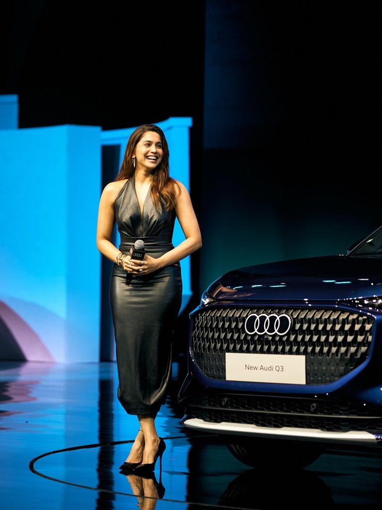 Sharvari Wagh का Black Leather Look हुआ वायरल, Audi Q3 के Launch Event में बिखेरा Glamour 3 Sharvari Wagh at Audi Q3 Launch Event