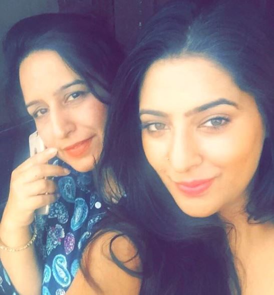 Shiny Dixit with her Mother