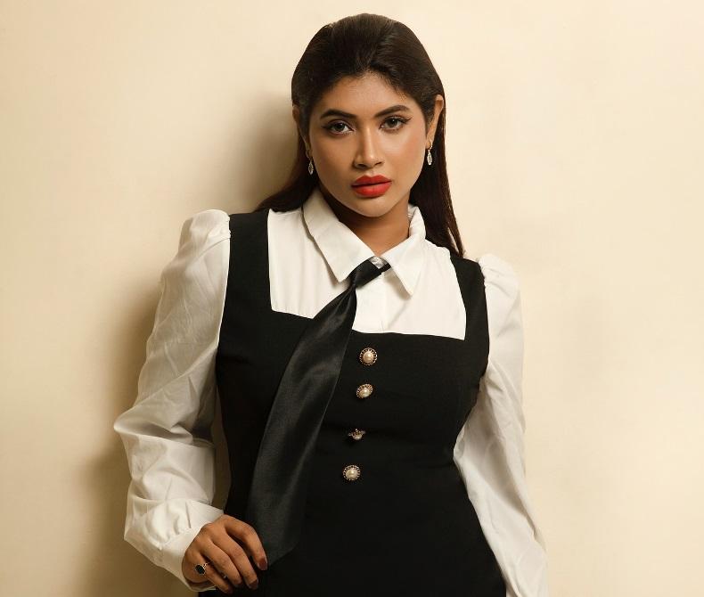 EYES Web Series Trailer: Soma Majhi, Navina Bole और Jatin Bhatia की नई Series में दिखेगा रिश्तों का उलझा खेल 7 Soma Majhi