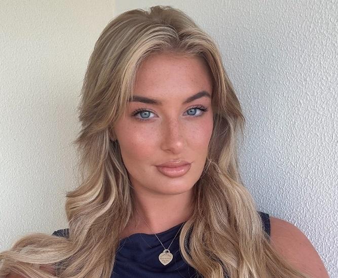 Sophia Isabella