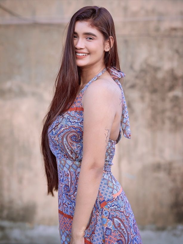 Sukriitii Dhar Biography: कौन हैं सुकीर्ति धर? जन्मदिन, बहन और Miss GlamourX Kolkata 5 Sukriitii Dhar