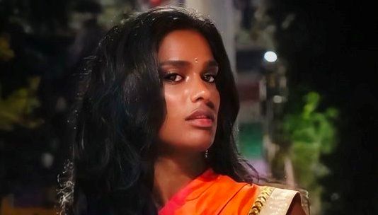 Suraya Ndia
