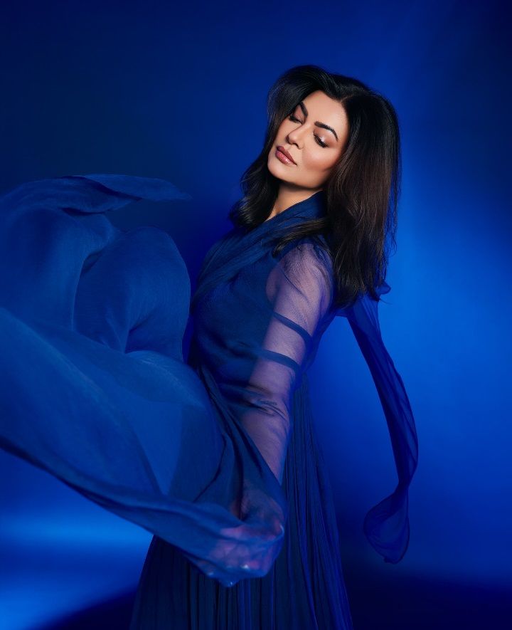 Sushmita Sen News: सोशल मीडिया से क्यों दूर हैं सुष्मिता सेन? शादी और फिल्मों में वापसी पर भी दिया जवाब 5 Sushmita Sen