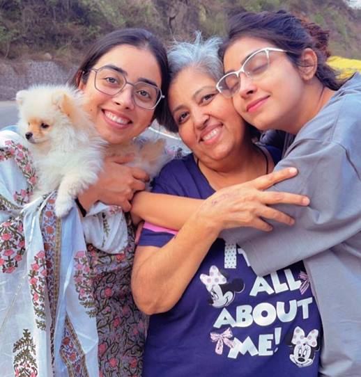 Twinkle Arora with her Mother and Sister