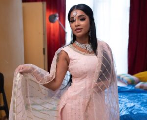 Yasmina Khan Biography/Wiki, Age, Height, Career, Photos & More